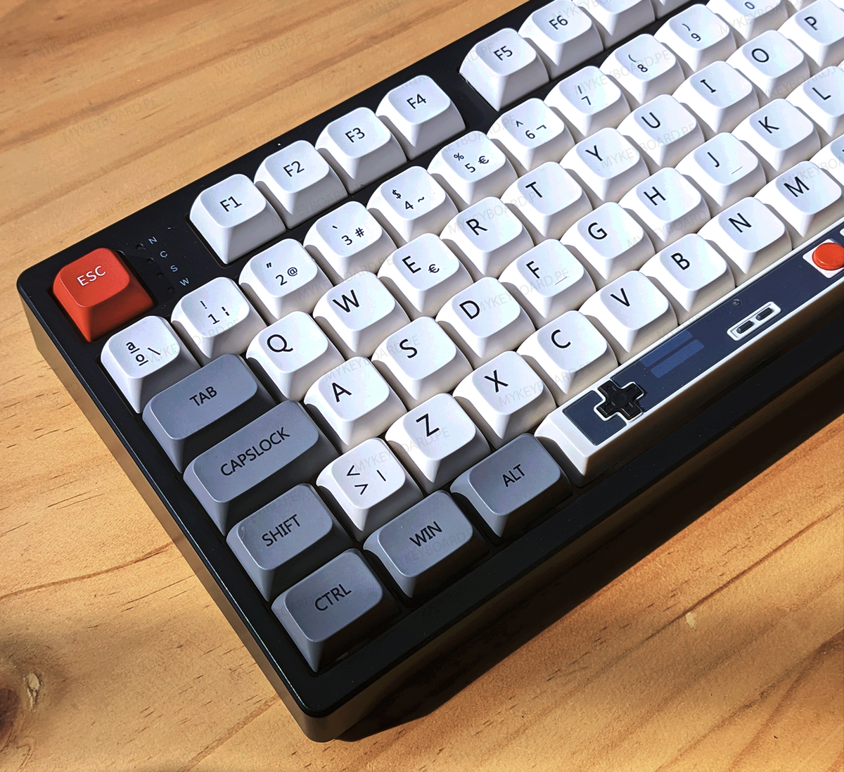 EPOMAKER TH108 PRO Custom Nintendo ISO Español