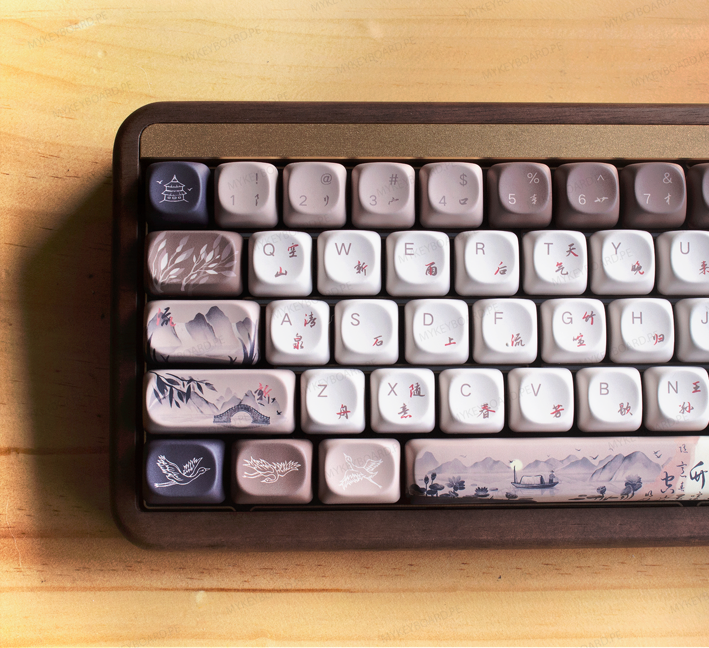 AKKO MU01