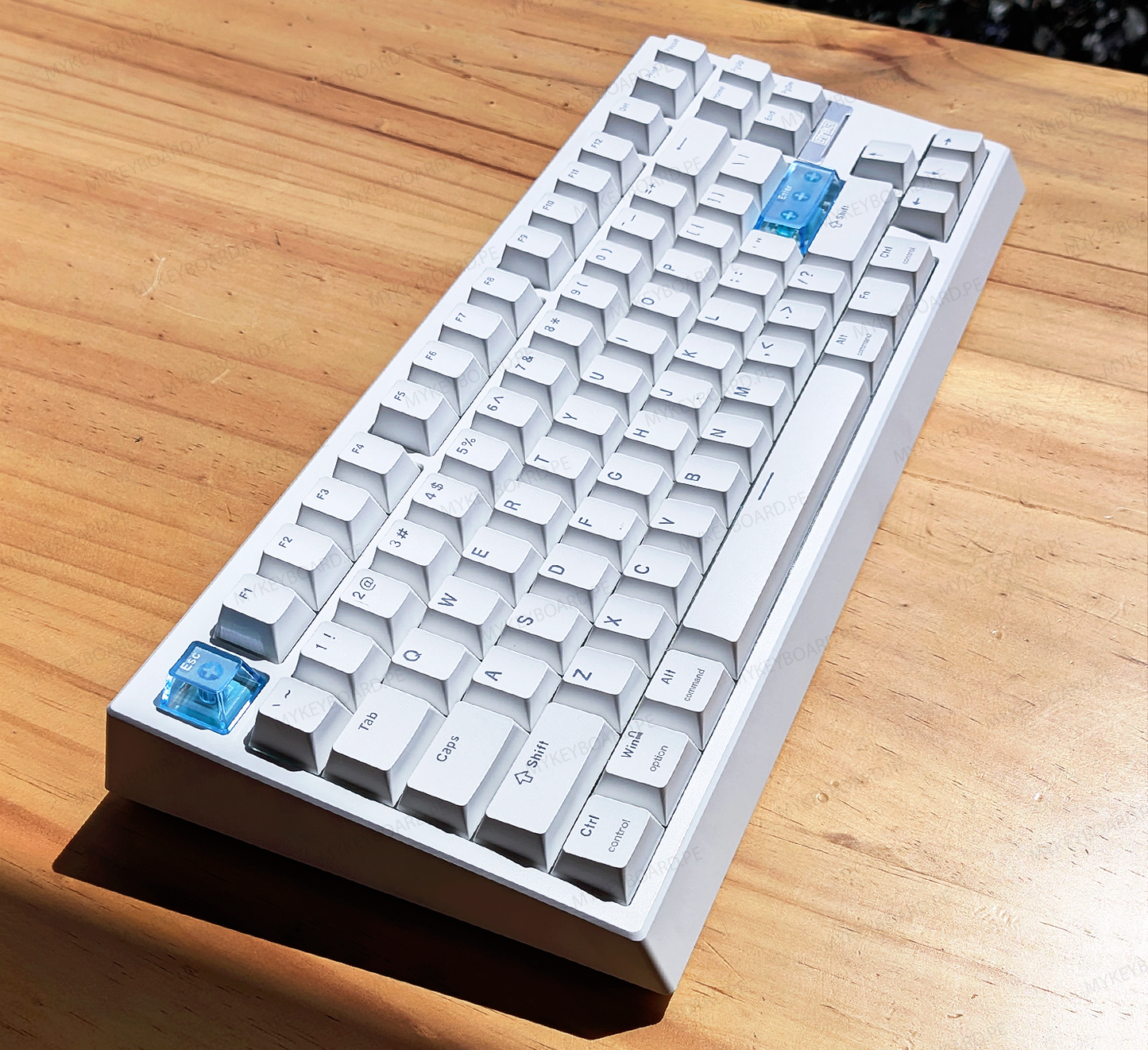 EPOMAKER G84 HE White