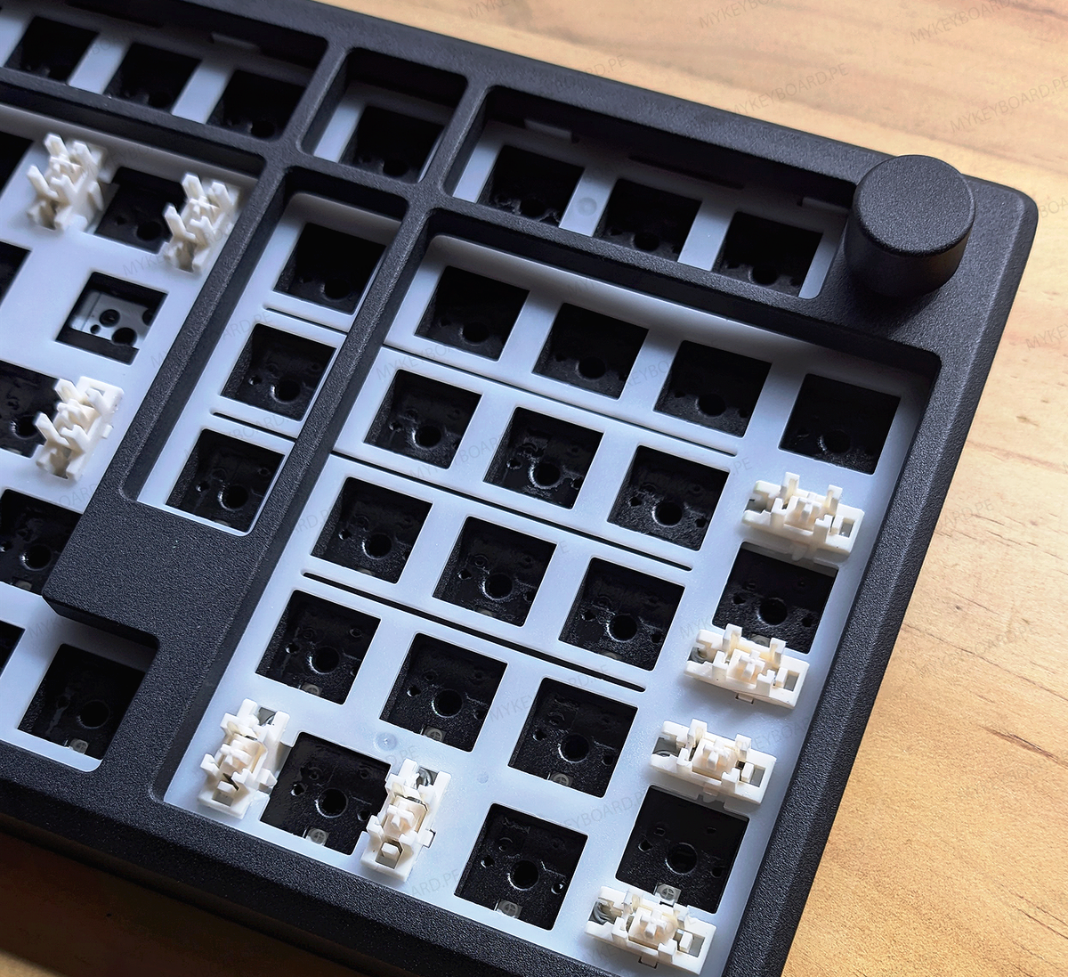 Kit Barebone Epomaker Galaxy 100, Base de teclado de aluminio, Teclado mecánico custom Perú, Kit teclado hot-swap 96%, Epomaker Barebone Kit, Componentes de teclado personalizado Peru.