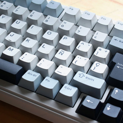 Teclado mecánico MyKeyboard AULA F99 con teclas PBT gris y azul, formato compacto ISO español y retroiluminación RGB