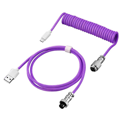 Cable MyKeyboard USB a USB-C trenzado de color morado con diseño enrollado y conector de aviador metálico