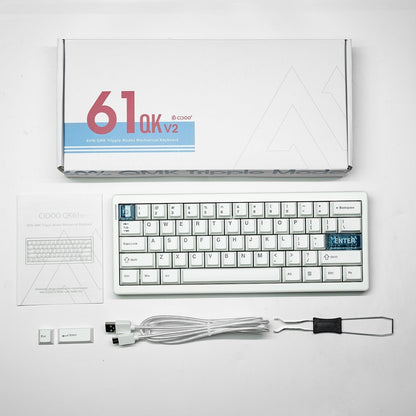 Teclado mecánico MyKeyboard CIDOO QK61 V2 formato 60% blanco con teclas PBT, caja, cable y accesorios incluidos