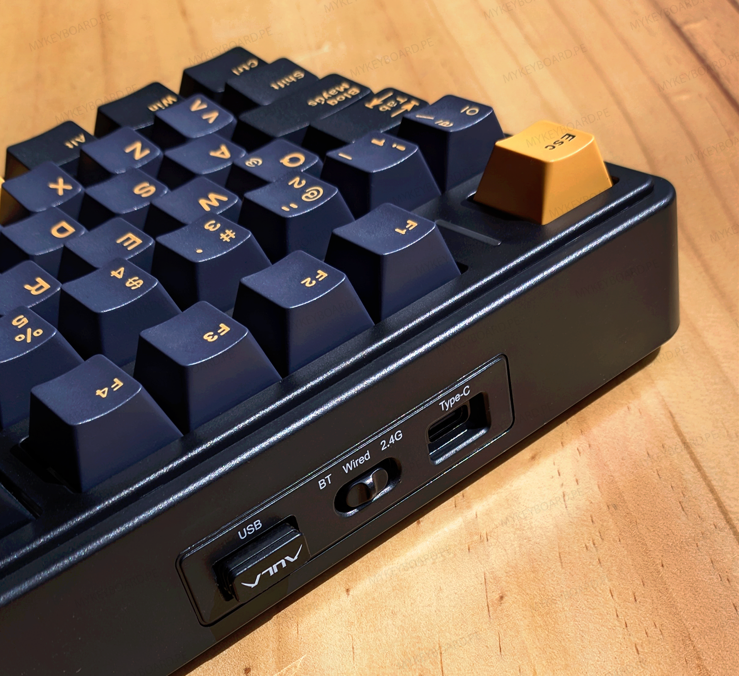Teclado mecánico MyKeyboard EPOMAKER X AULA F75 ISO Español negro y amarillo con perilla de volumen y formato 75%