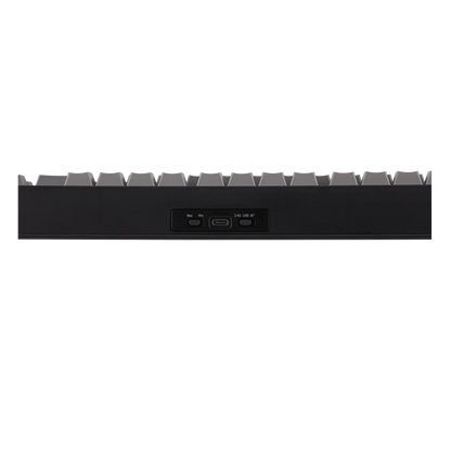 Panel trasero del teclado MyKeyboard Epomaker G84 Pro con puerto USB-C y selectores de modo Mac Win y 2.4G USB BT
