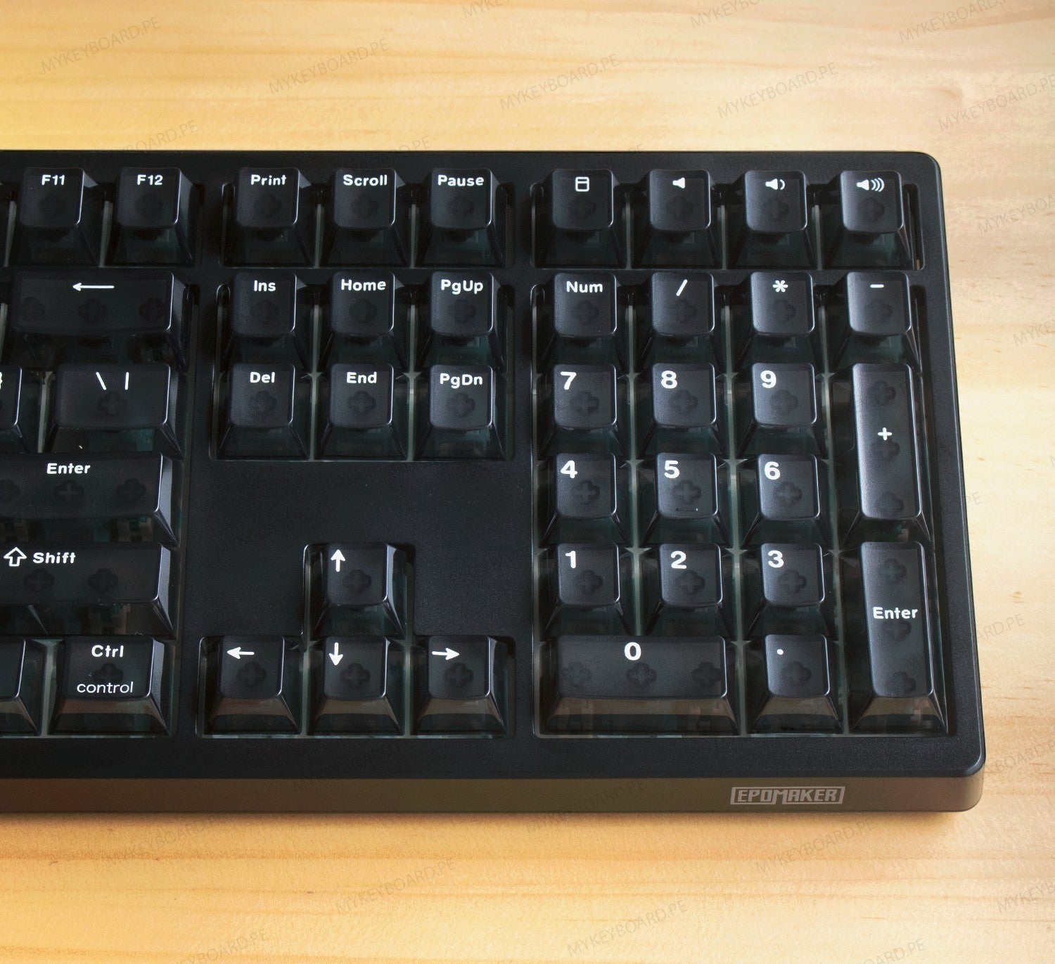 Teclado mecánico EPOMAKER HE108 negro de tamaño completo con switches magnéticos y teclado numérico