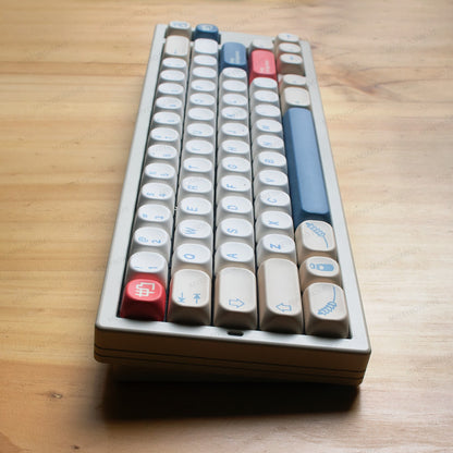Teclado mecánico MyKeyboard EPOMAKER Createkeebs High65 V2 formato 65% con keycaps Soy Milk y switches silenciosos