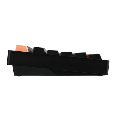 Teclado mecánico MyKeyboard Epomaker P75 formato 75% con cuerpo de aluminio negro y teclas en tono melocotón