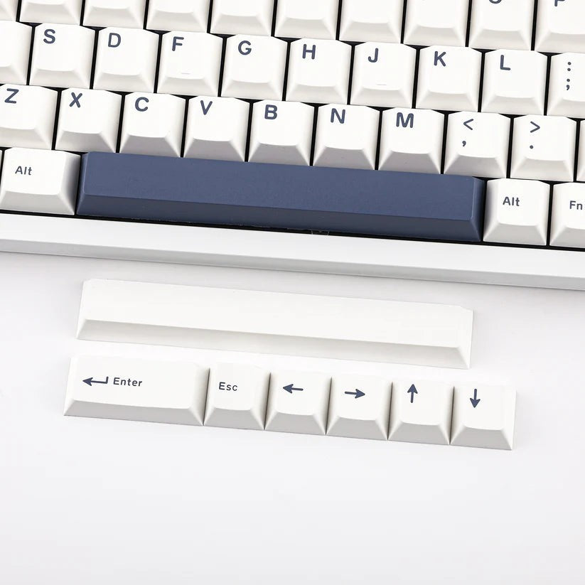 Teclado mecánico MyKeyboard EPOMAKER P75 con teclas blancas y barra espaciadora azul, incluye teclas de repuesto
