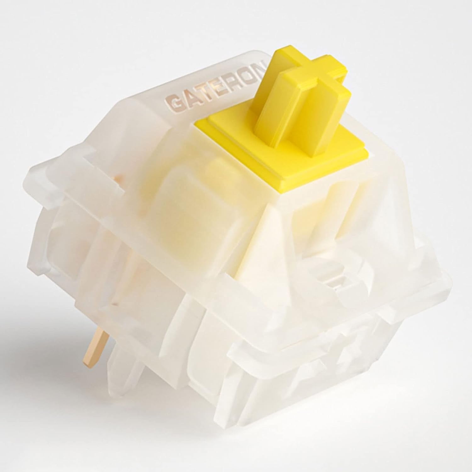 Switch mecánico Gateron Milky Pro de MyKeyboard con housing translúcido y vástago amarillo para teclados personalizados