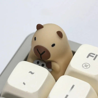 Keycap artesanal MyKeyboard con forma de carpincho beige, compatible con switches MX Cherry y similares