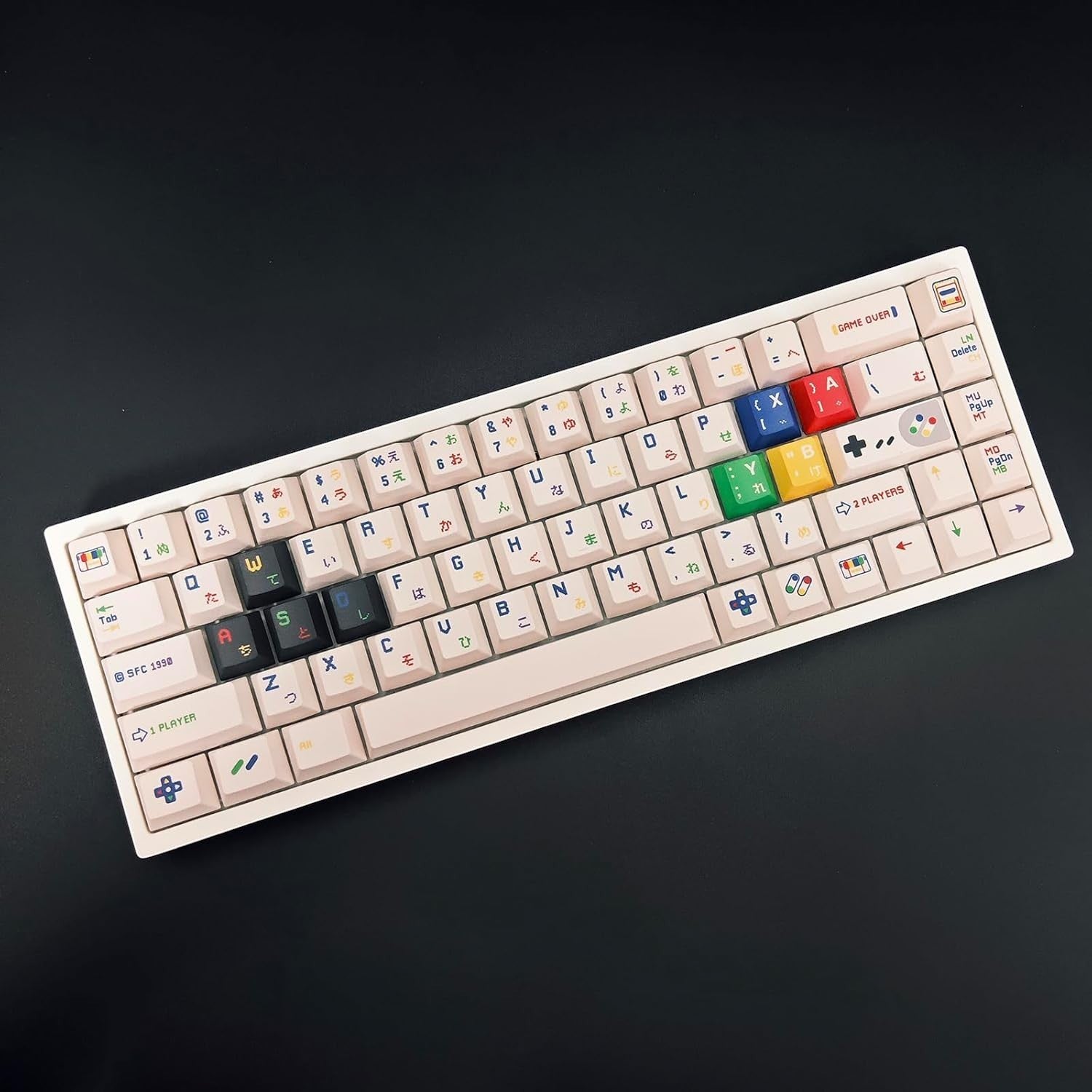 Set de 142 keycaps MyKeyboard Childhood con perfil Cherry y diseño retro inspirado en consolas de videojuegos