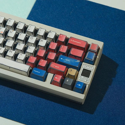 Set de 141 keycaps MyKeyboard con diseño manga, perfil Cherry en material PBT de sublimación térmica