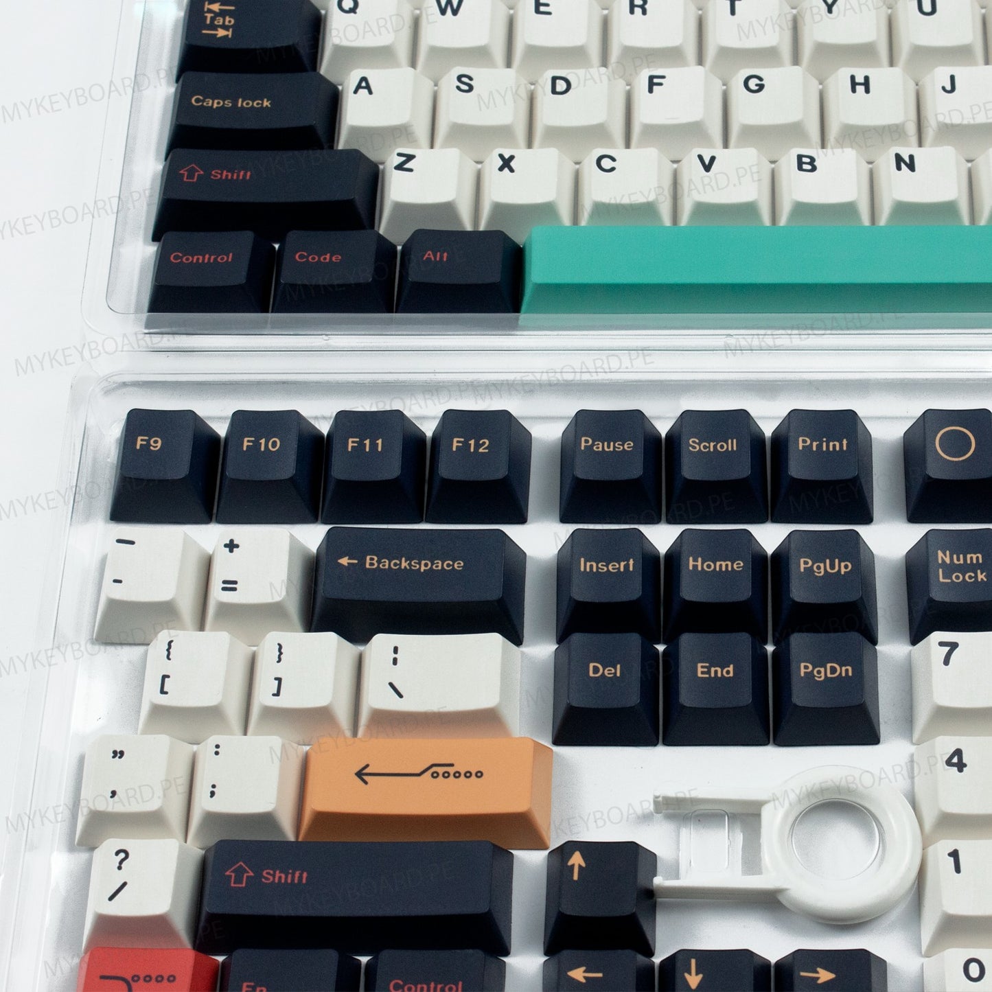 Set de 132 teclas MyKeyboard Metropolis B con perfil Cherry, fabricadas en PBT de alta calidad con sublimación térmica.