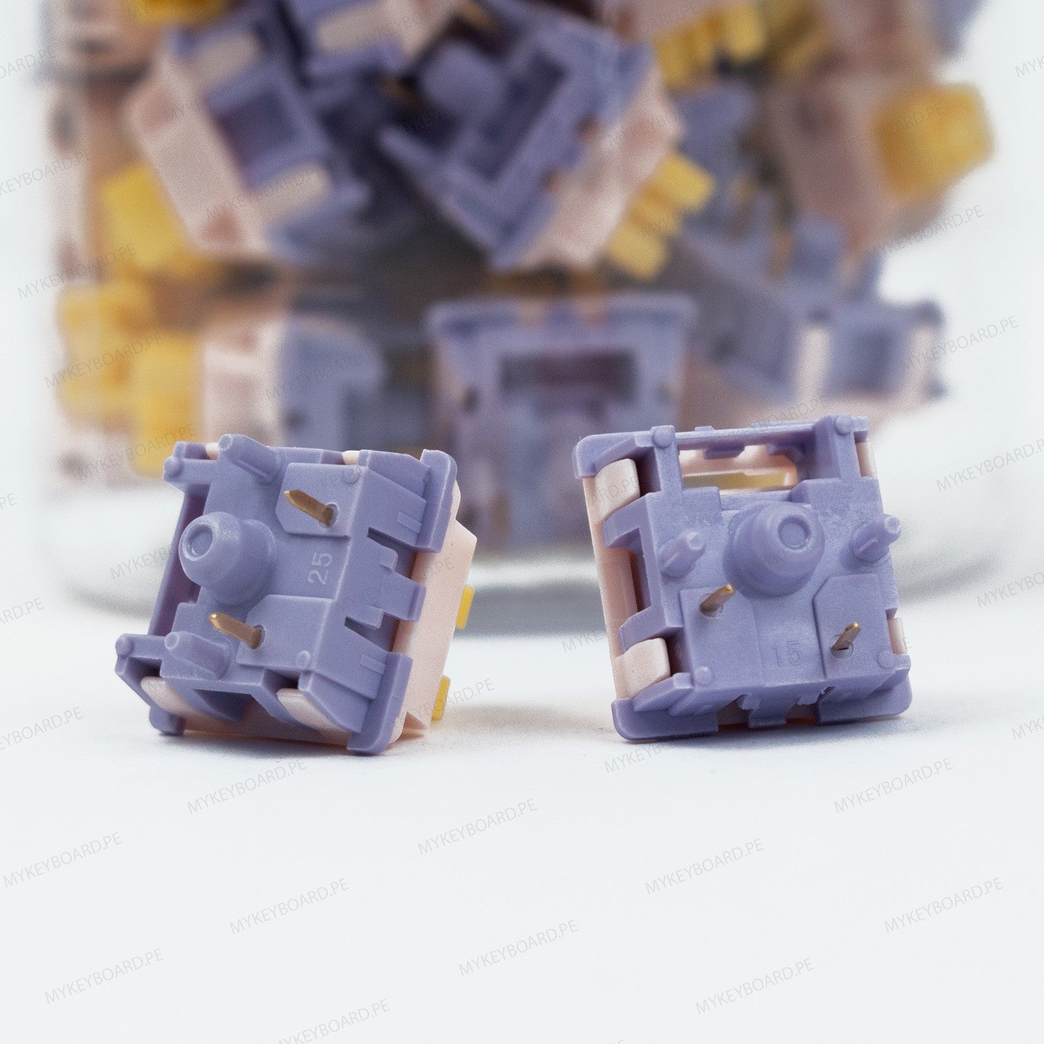 Interruptores táctiles MyKeyboard MMD Princess V3 de color morado y beige con carcasa de nailon y vástago de POM