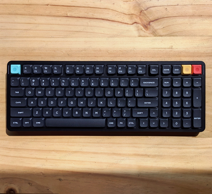 Teclado mecánico NuPhy Air100 V3 Nebula Dark de perfil bajo con  teclas PBT negras.