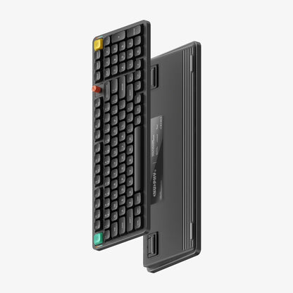 Teclado mecanico NuPhy Air100 V3 Nebula Dark de perfil bajo con perilla de volumen y teclas PBT negras.