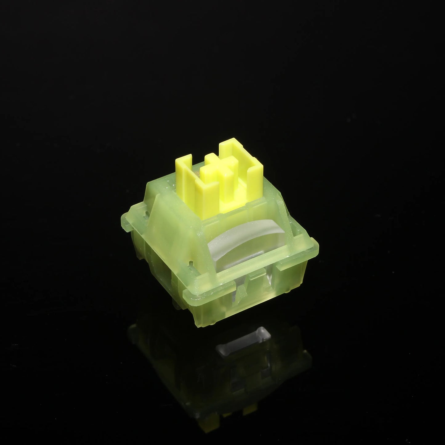 Switch táctil silencioso MyKeyboard Outemu Silent Lemon V3 de color amarillo translúcido para teclado mecánico