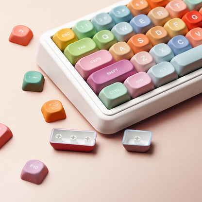 Set de 132 teclas MyKeyboard Gummy Bears con perfil MOA y diseño multicolor en tonos pastel sobre teclado mecánico