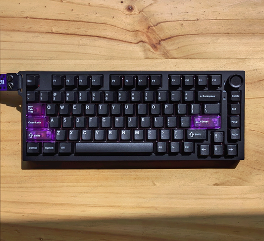 Teclado magnético YUNZII RT75 Pro de MyKeyboard con tecnología Hall Effect, distribución 75%, perilla multimedia y keycaps PBT visto desde arriba.